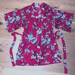 Novica Kimono / Beach coverup / Robe. Red. Small/Medium